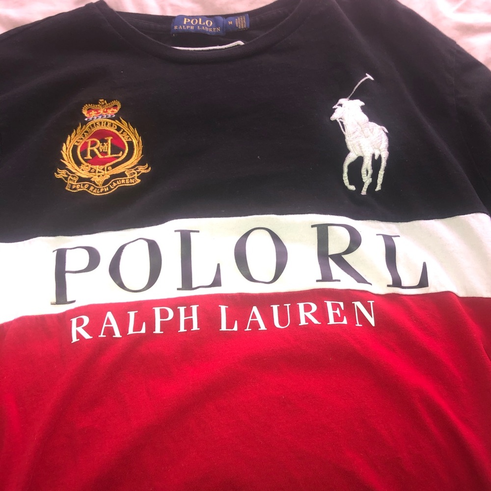 Men’s medium Ralph Lauren long sleeve